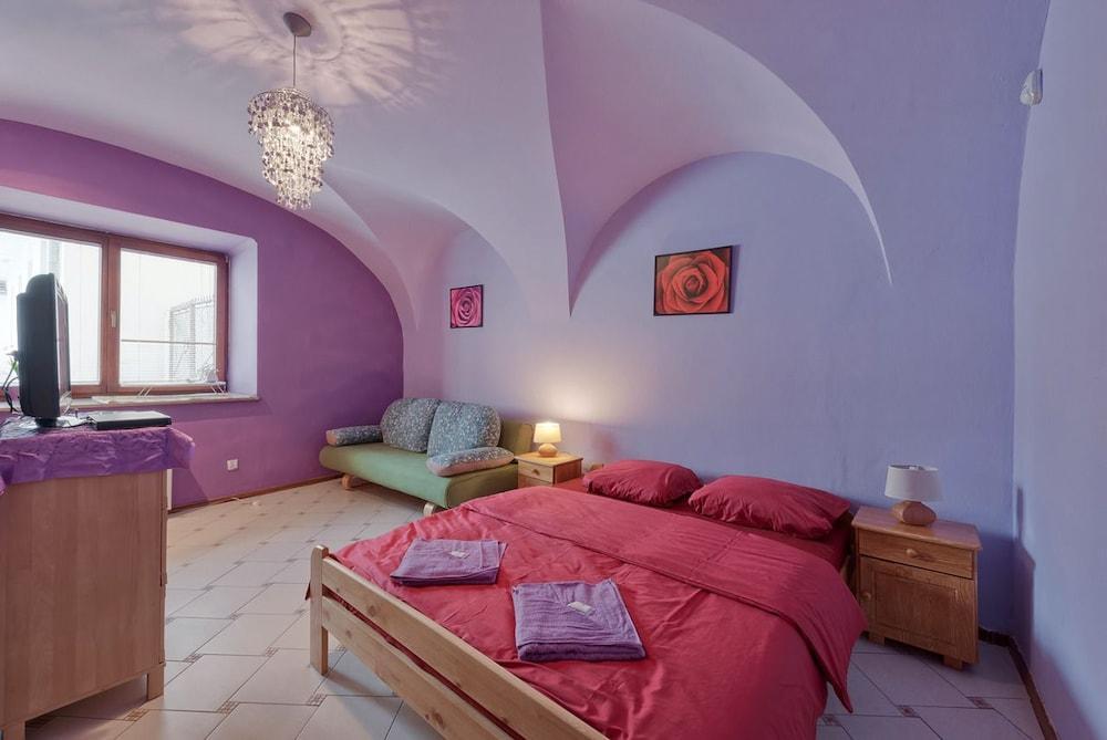 Apartments Princess Krasków Εξωτερικό φωτογραφία